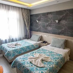 Fly Otel